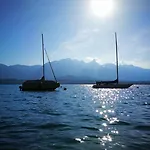 Swisshut Oda ve Kahvaltı Sigriswil
