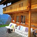 Swisshut Bed & Breakfast