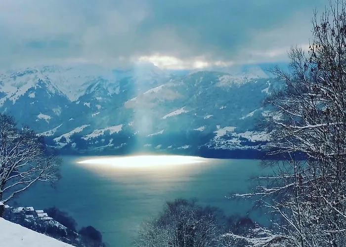 Swisshut Frühstückspension Sigriswil