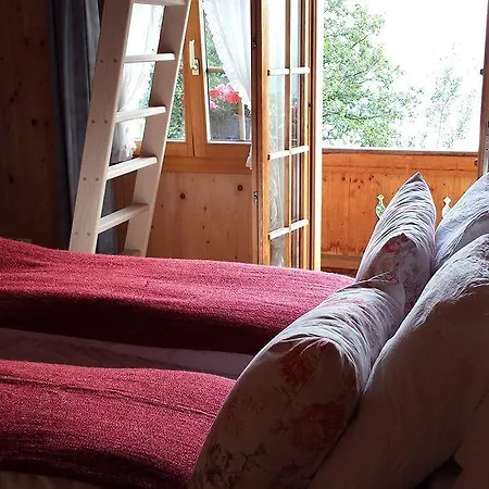 Swisshut Bed & Breakfast Sigriswil