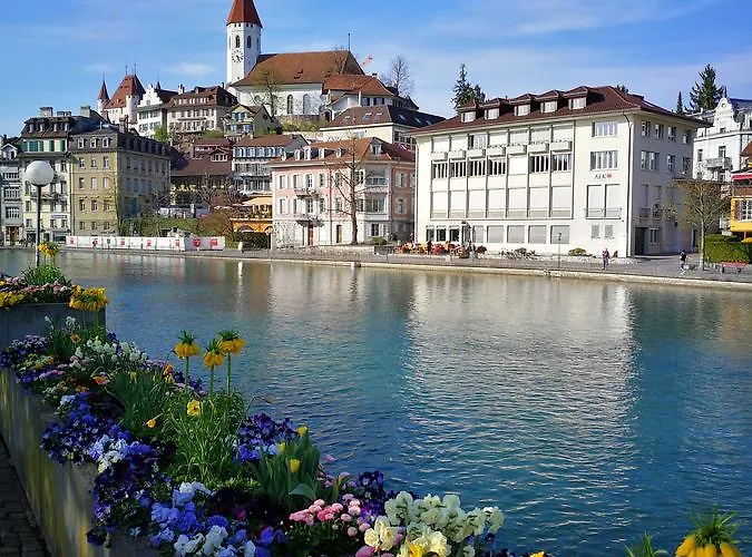 Swisshut Bed & Breakfast Sigriswil