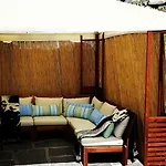 Swisshut 2*