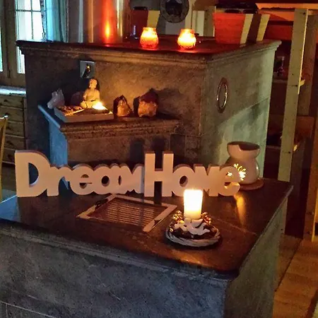 Swisshut Bed & Breakfast