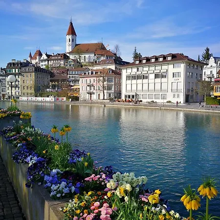Swisshut Bed & Breakfast Sigriswil
